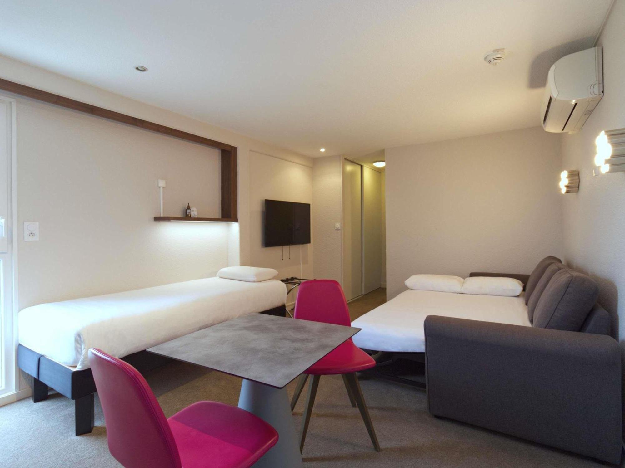 Greet Hotel Dijon Sud Longvic Extérieur photo